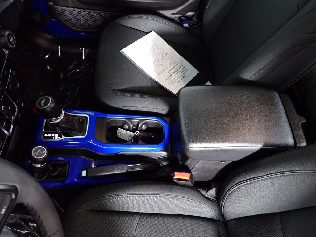 Used 2023 Jeep Gladiator Willys image 32