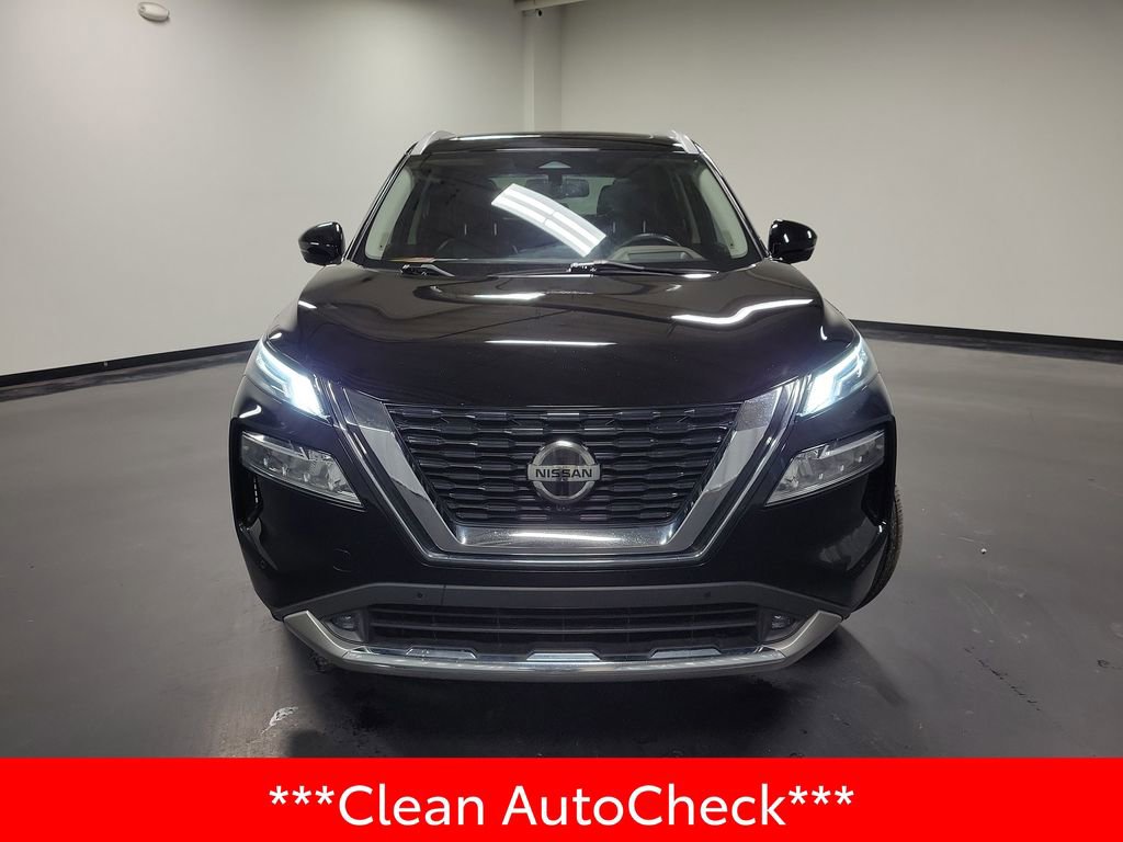 Used 2021 Nissan Rogue Platinum image 3