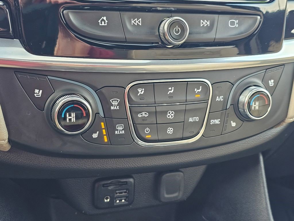 Certified 2023 Chevrolet Traverse Premier AWD/4WD image 29