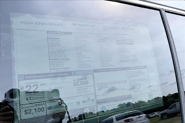 New 2027 Chevrolet Traverse LT w/ LPO, Floor Liner Package FWD image 12