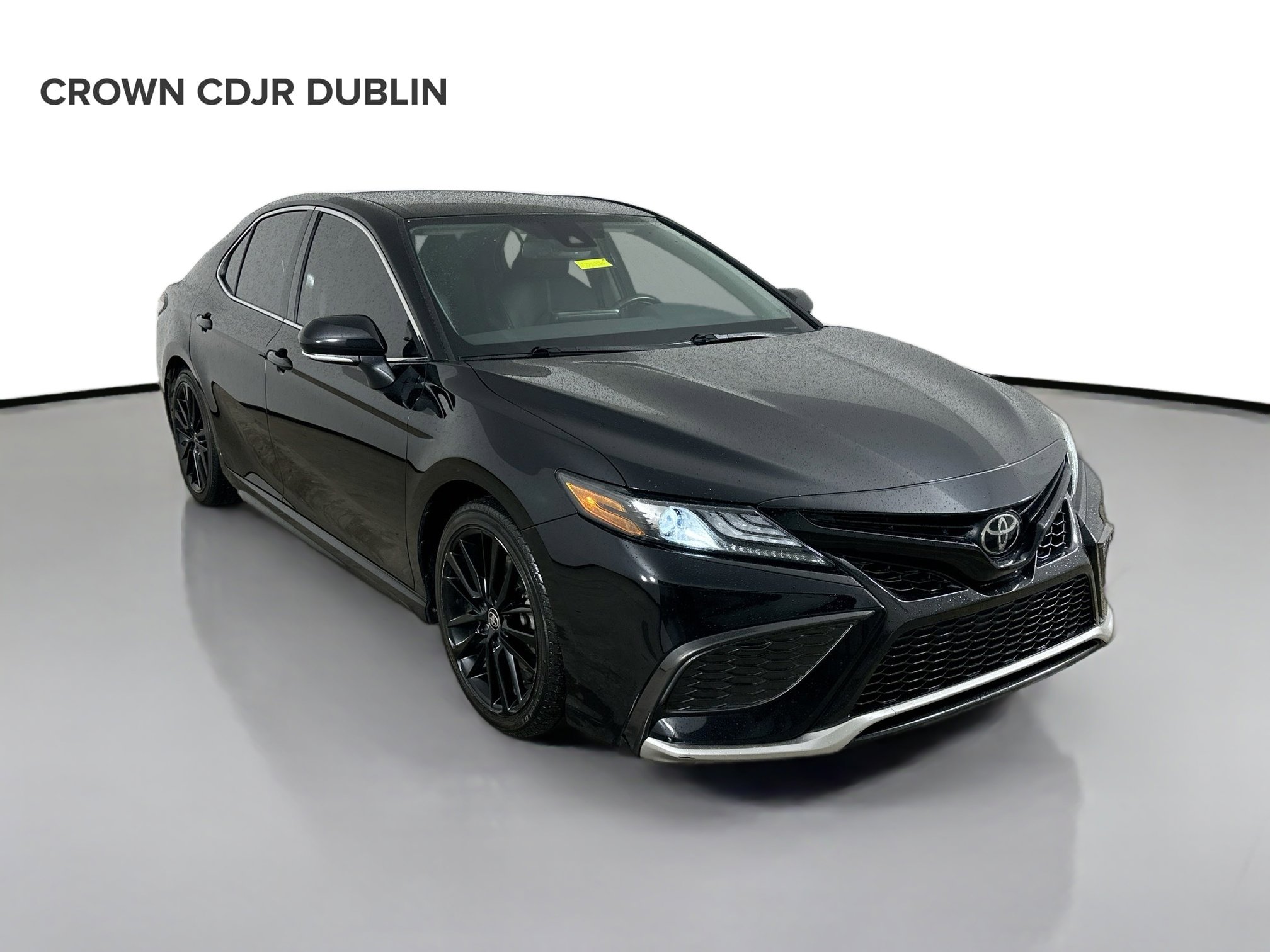 Used 2021 Toyota Camry XSE AWD/4WD image 4