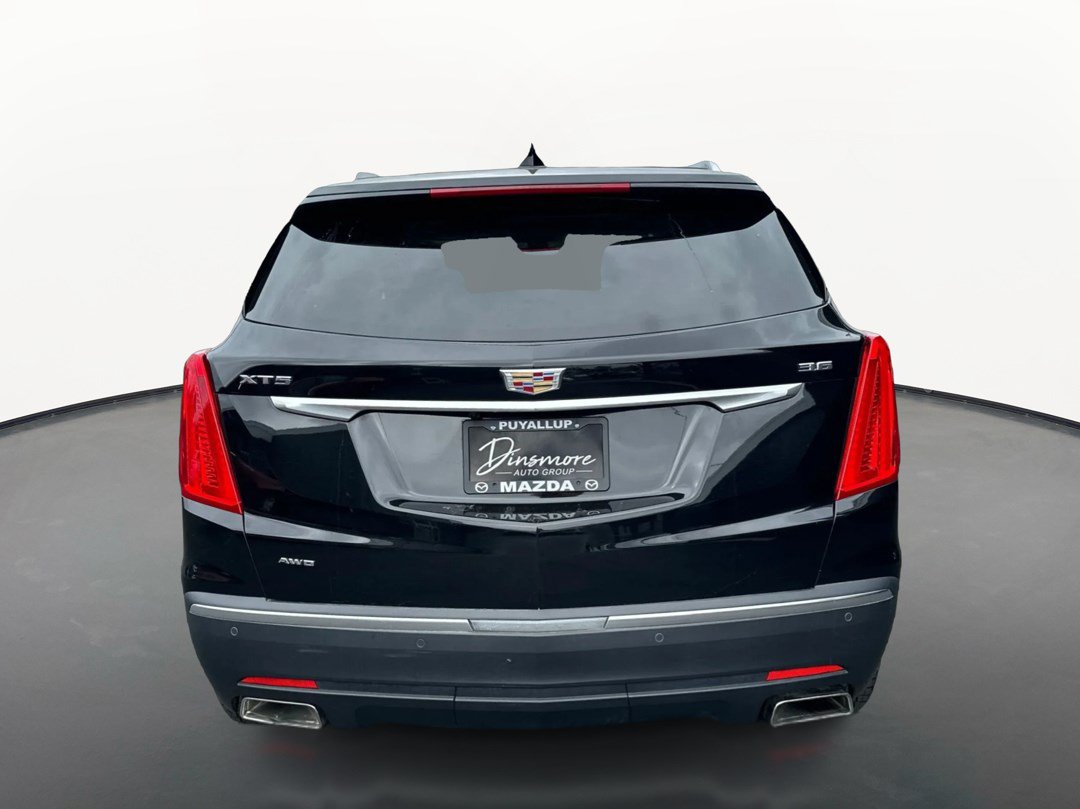 Used 2018 Cadillac XT5 Premium Luxury AWD/4WD image 4