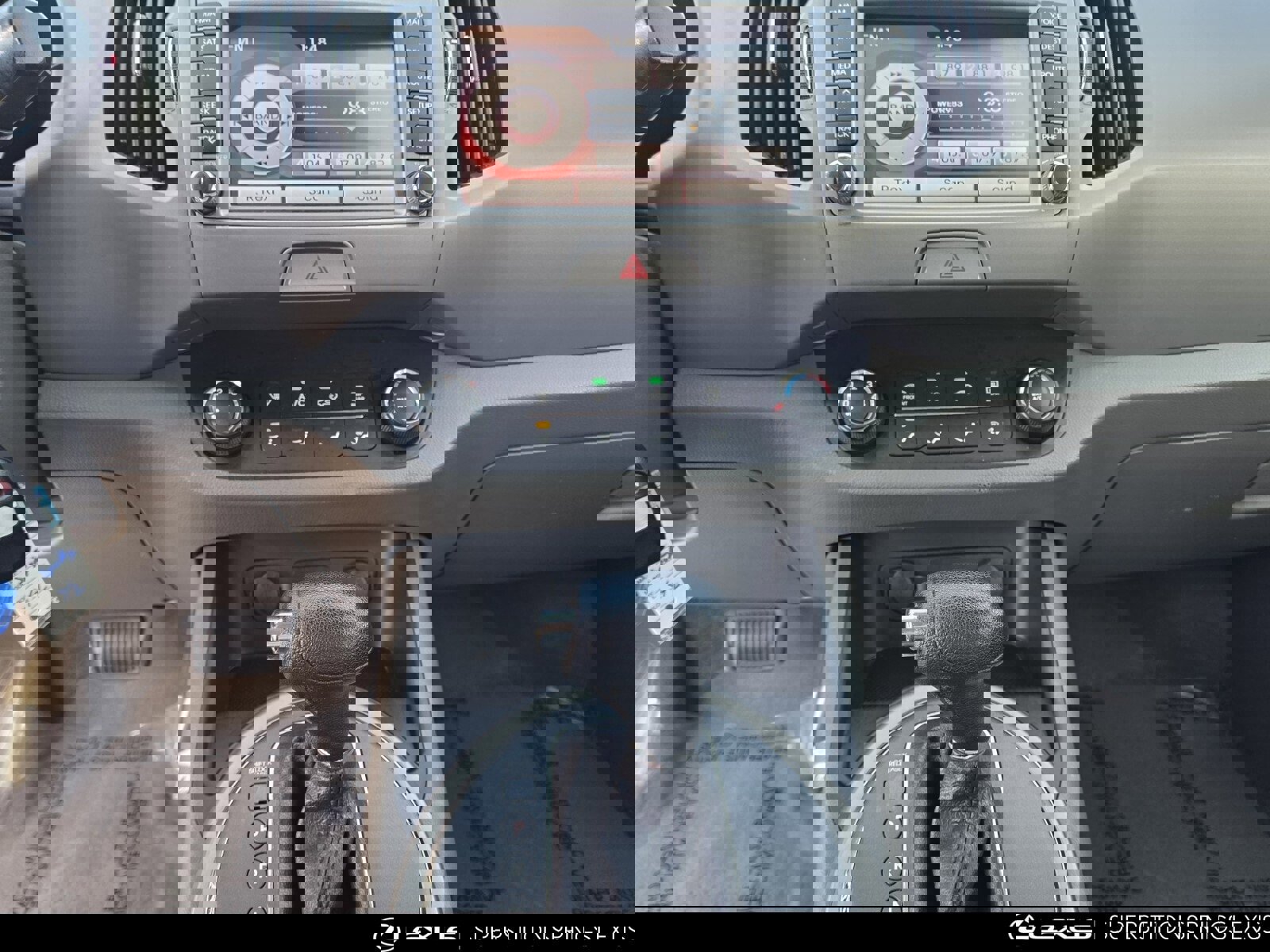 Used 2011 Kia Sportage LX w/ Navigation Pkg image 21