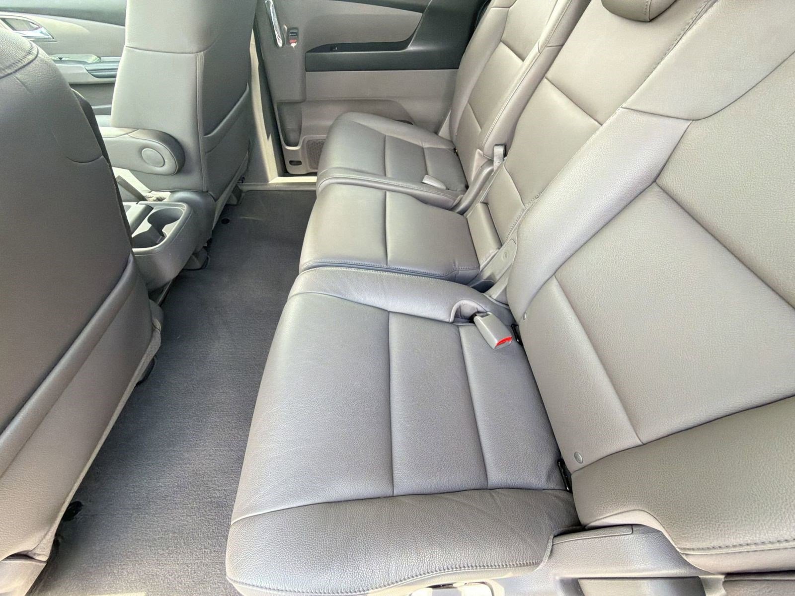 Used 2015 Honda Odyssey EX-L image 28