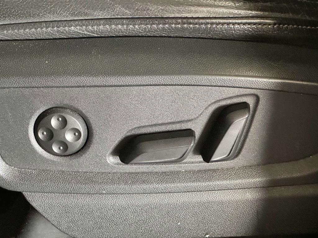 Used 2019 Audi Q5 2.0T Premium Plus w/ Premium Plus Package image 11