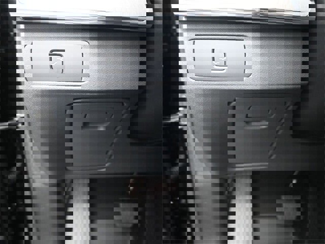 New 2025 Volvo XC90 B6 Ultra w/ Protection Package Premier image 16