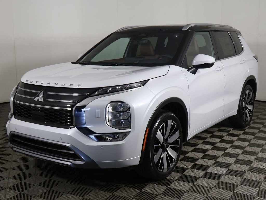 New 2025 Mitsubishi Outlander SEL image 13