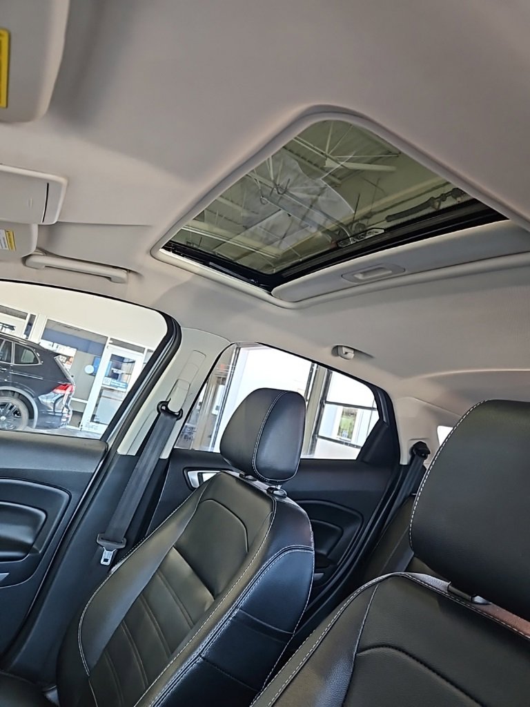 Used 2021 Ford EcoSport Titanium image 26