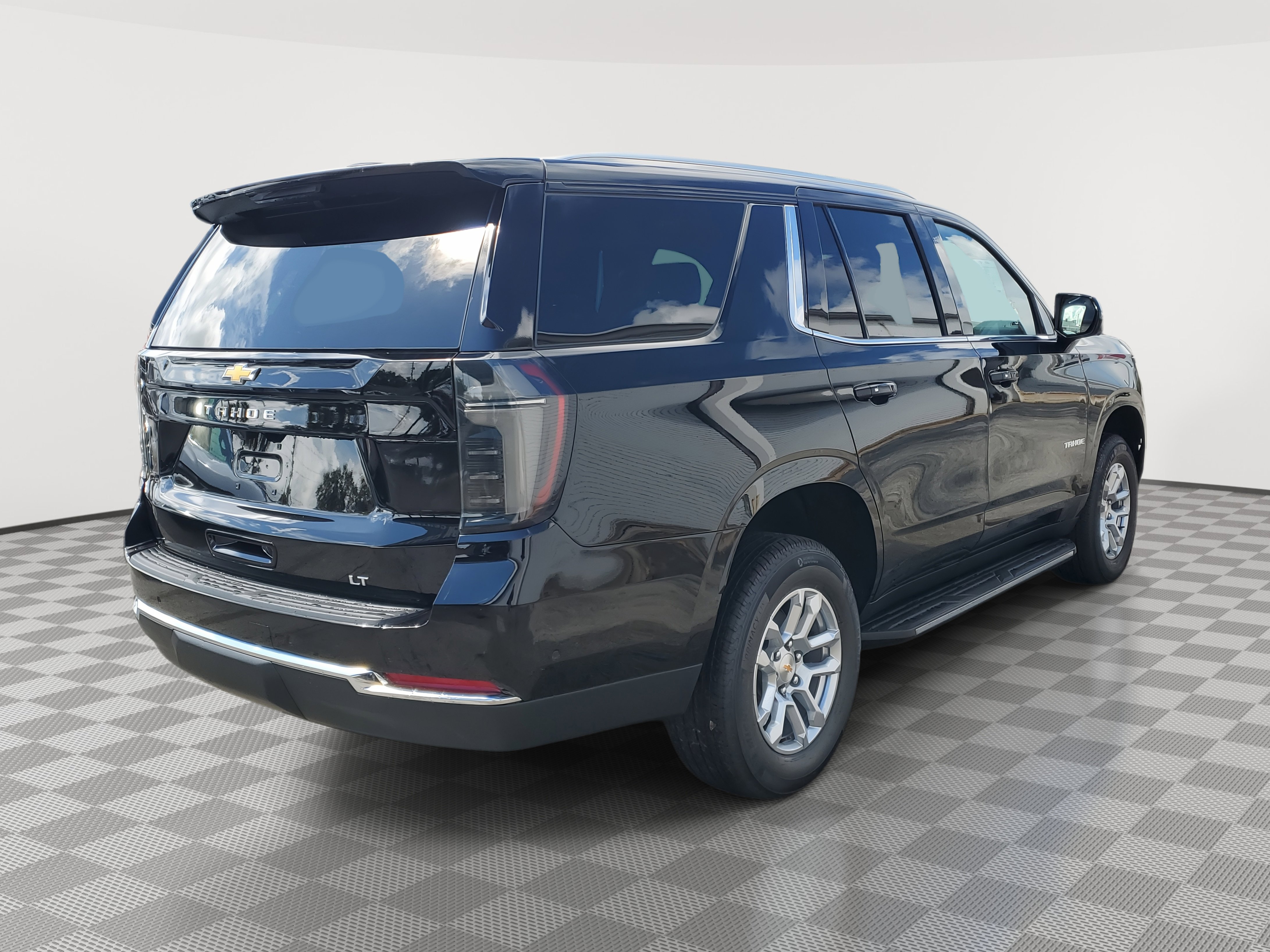 New 2026 Chevrolet Tahoe LT image 4