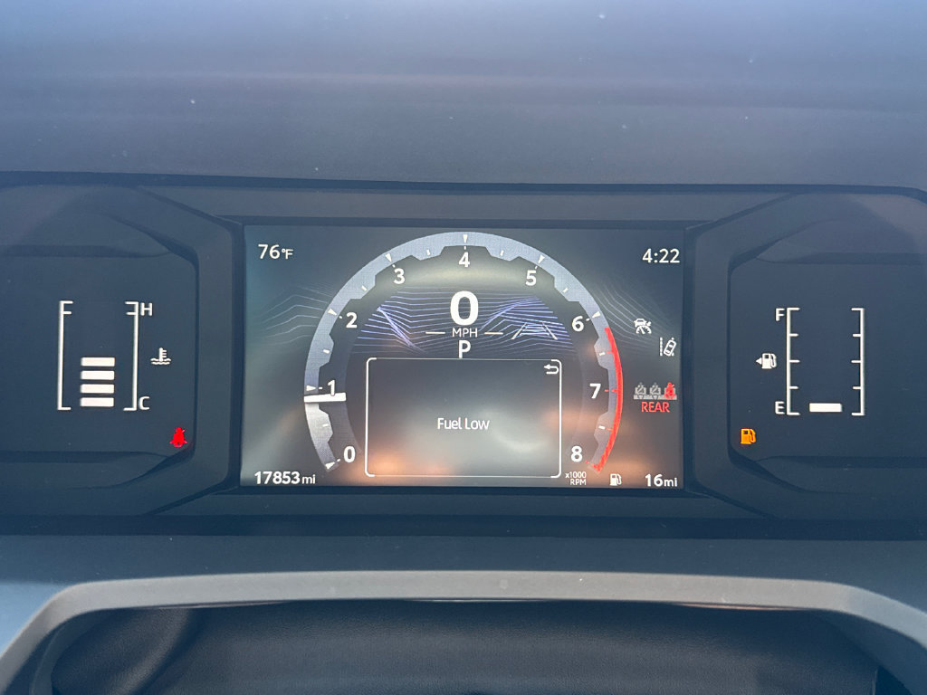 Used 2024 Toyota Tacoma SR5 w/ SR5 Upgrade Package RWD image 21
