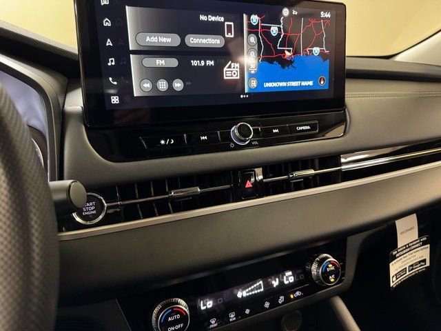 New 2026 Mitsubishi Outlander ES FWD image 13