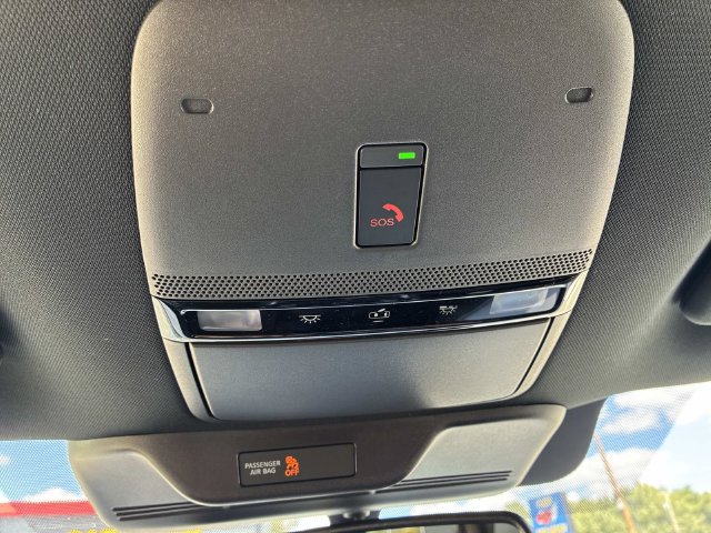 New 2026 Nissan Armada SL w/ Captain's Chari Seat Package AWD/4WD image 22