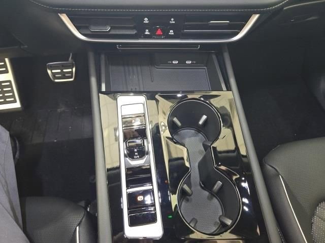 New 2025 Volkswagen Atlas SEL Premium R-Line image 21