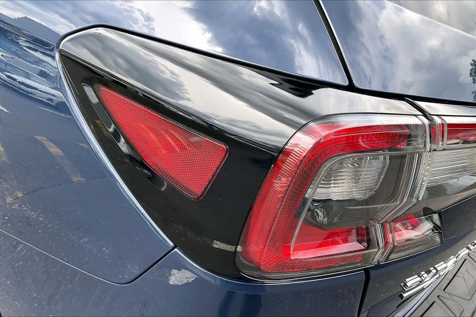 Used 2024 Subaru Outback Limited AWD/4WD image 29