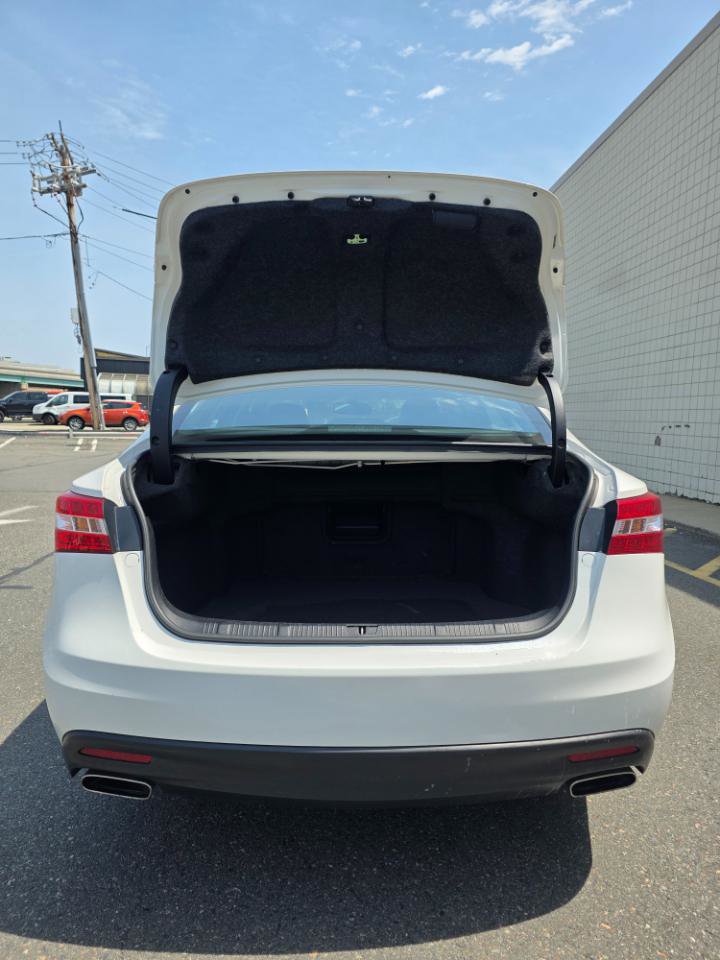 Used 2015 Toyota Avalon XLE Touring FWD image 9