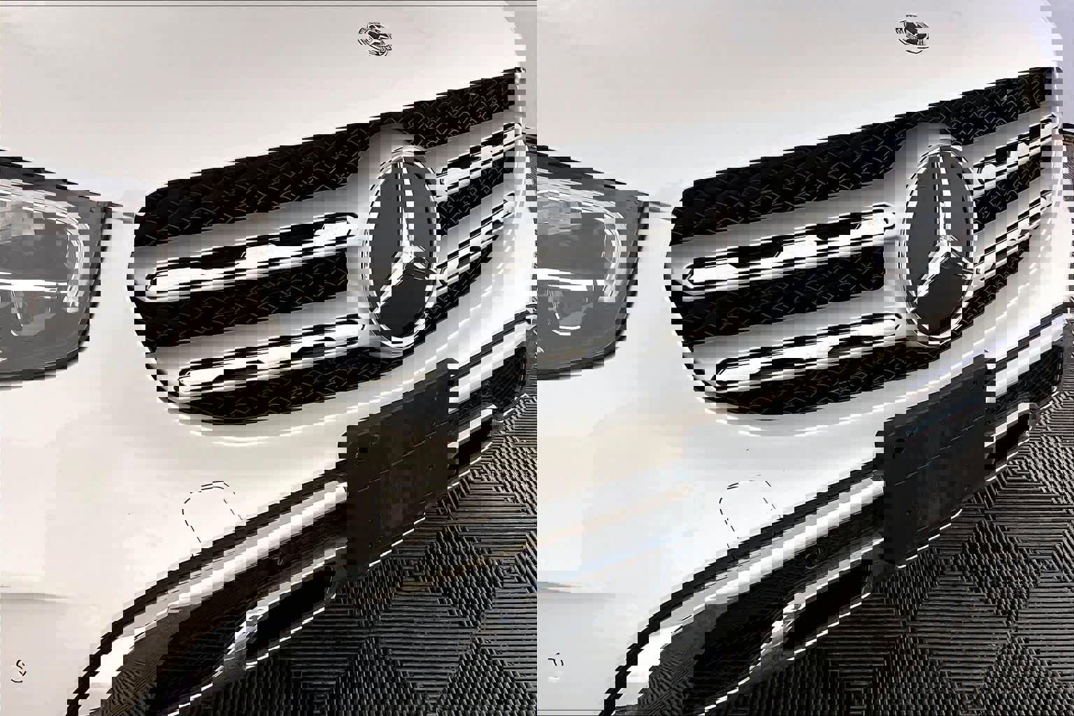 Certified 2021 Mercedes-Benz GLC 300 4MATIC image 32