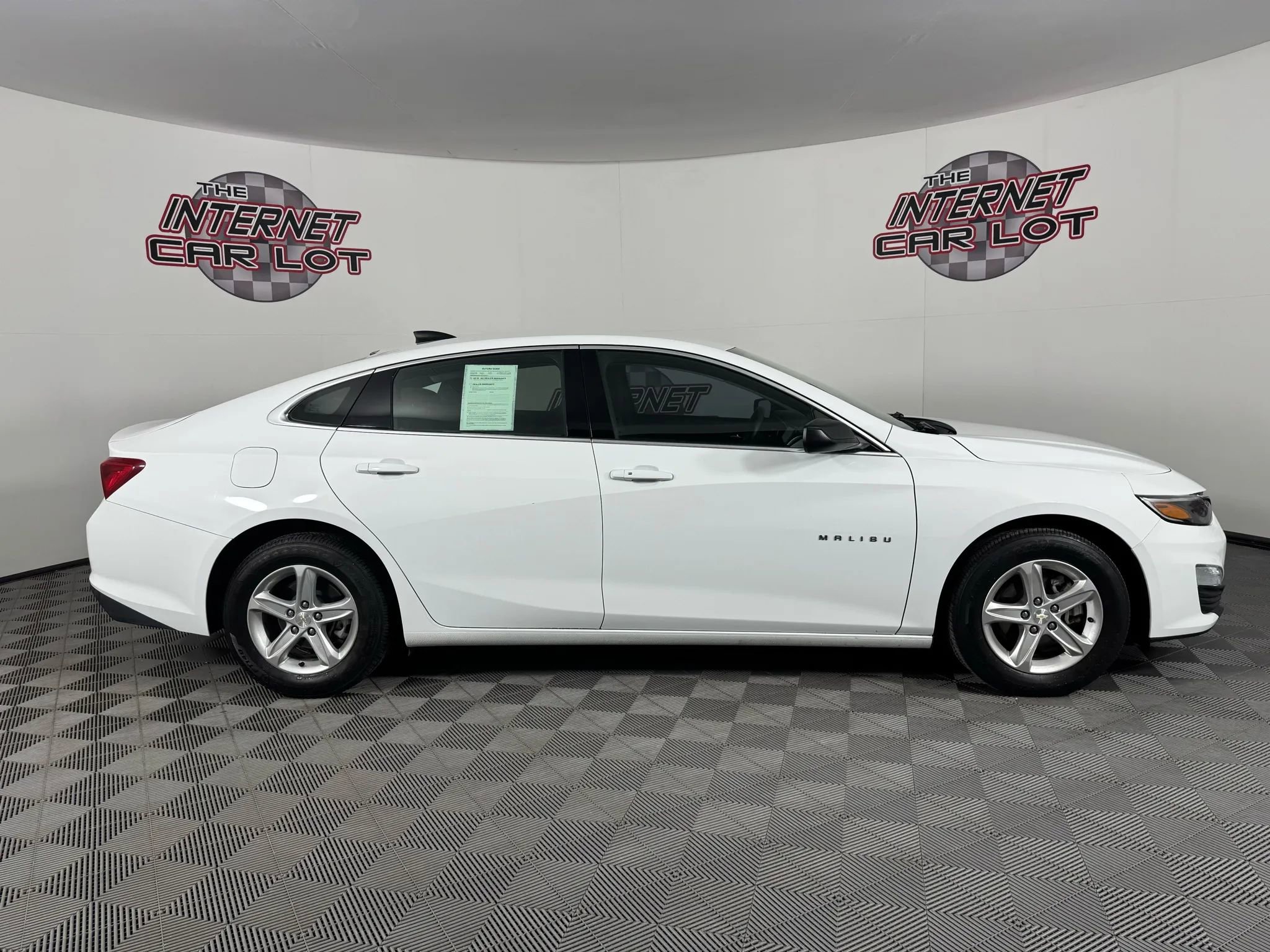 Used 2023 Chevrolet Malibu LS image 8