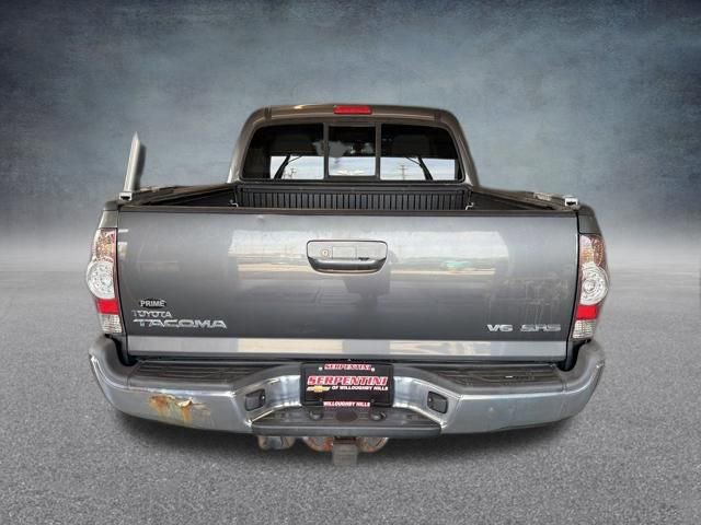 Used 2014 Toyota Tacoma 4x4 Double Cab w/ SR5 Package image 9