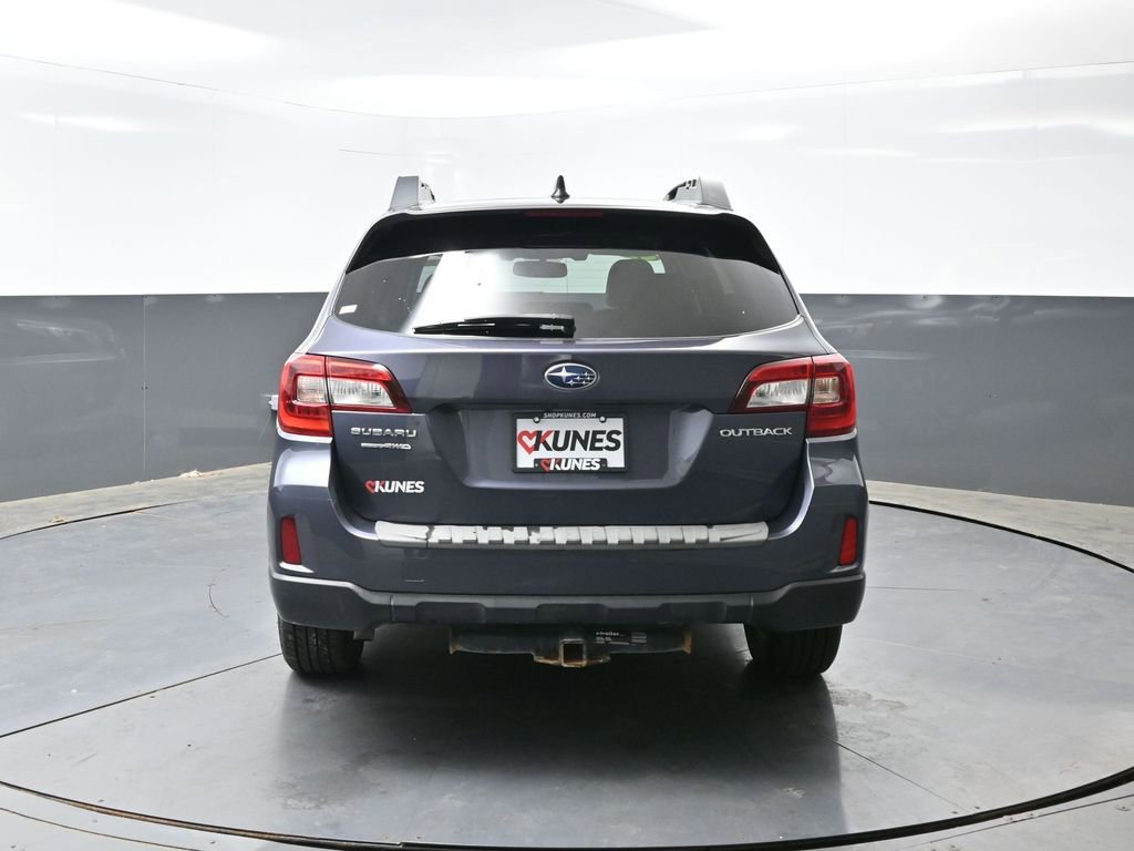 Used 2016 Subaru Outback 2.5i Limited AWD/4WD image 9