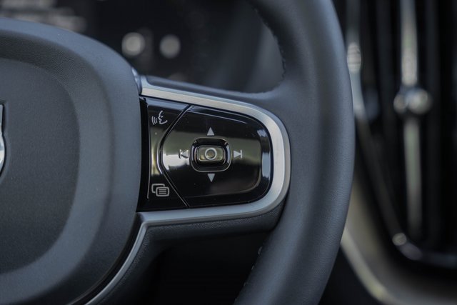 New 2026 Volvo XC60 B5 Plus w/ Protection Package Premier image 24