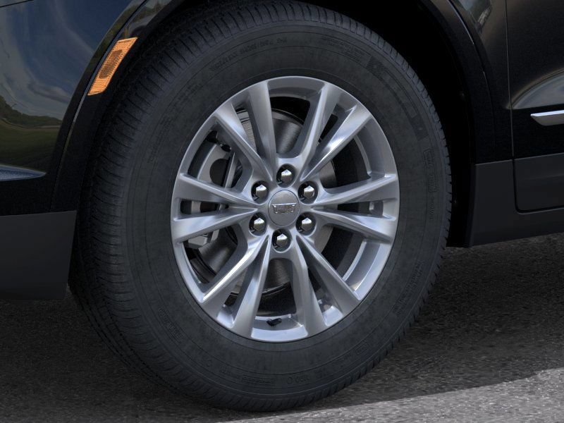 New 2026 Cadillac XT5 Luxury FWD image 9
