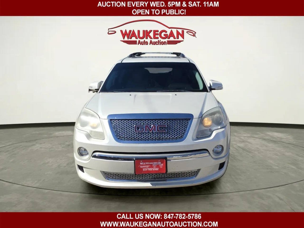 Used 2012 GMC Acadia Denali AWD/4WD image 2