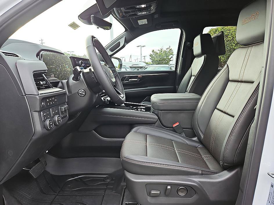 New 2026 Chevrolet Tahoe High Country AWD/4WD image 9