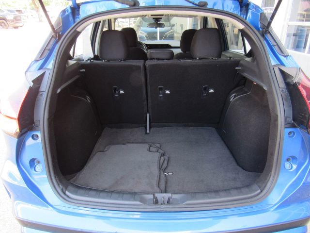 Used 2021 Nissan Kicks S image 20