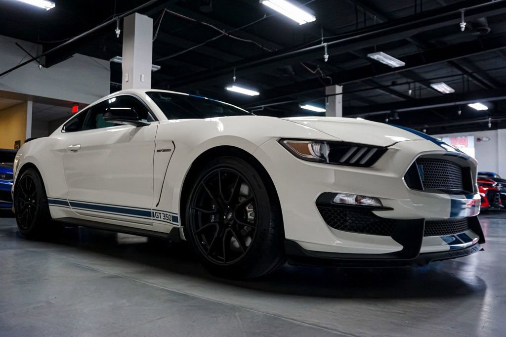 Used 2020 Ford Mustang Shelby GT350 w/ Technology Package RWD image 2
