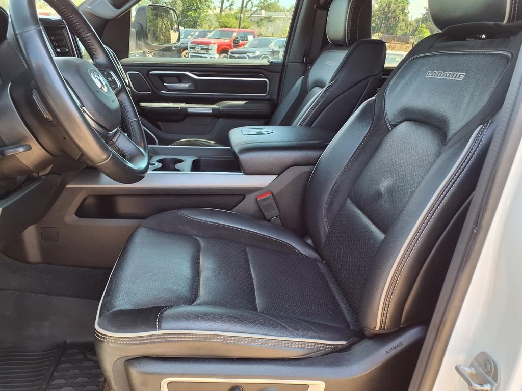 Used 2022 RAM 1500 Laramie AWD/4WD image 30