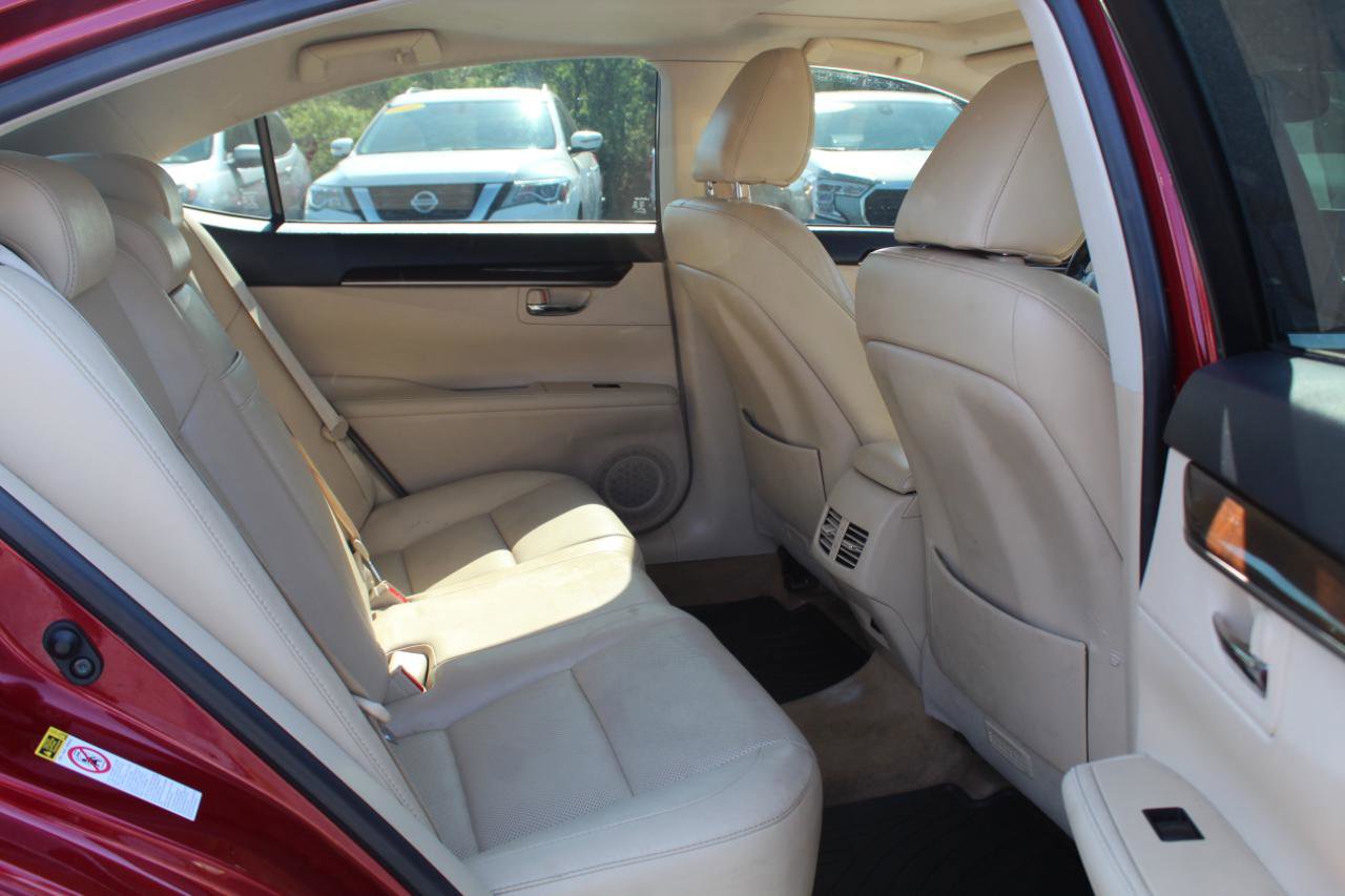 Used 2013 Lexus ES 350 w/ Luxury Pkg FWD image 12