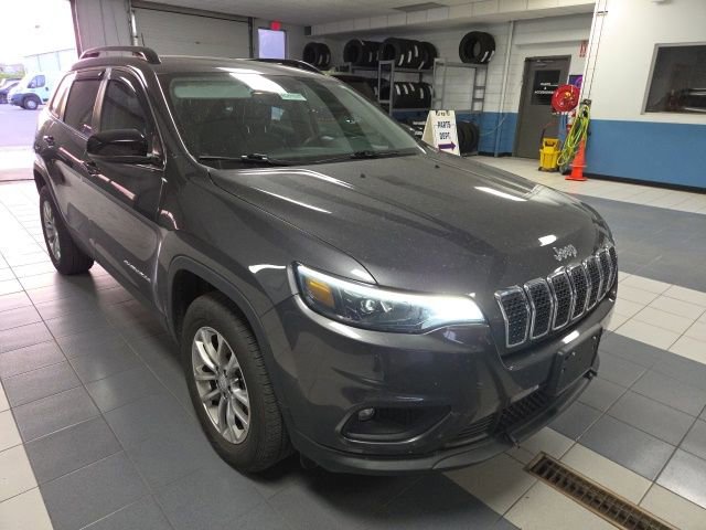 Used 2022 Jeep Cherokee Latitude Lux w/ Sun & Sound Group AWD/4WD image 6