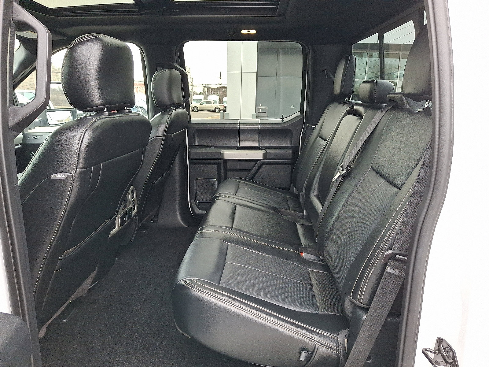 Certified 2019 Ford F150 Lariat w/ Equipment Group 502A Luxury image 10