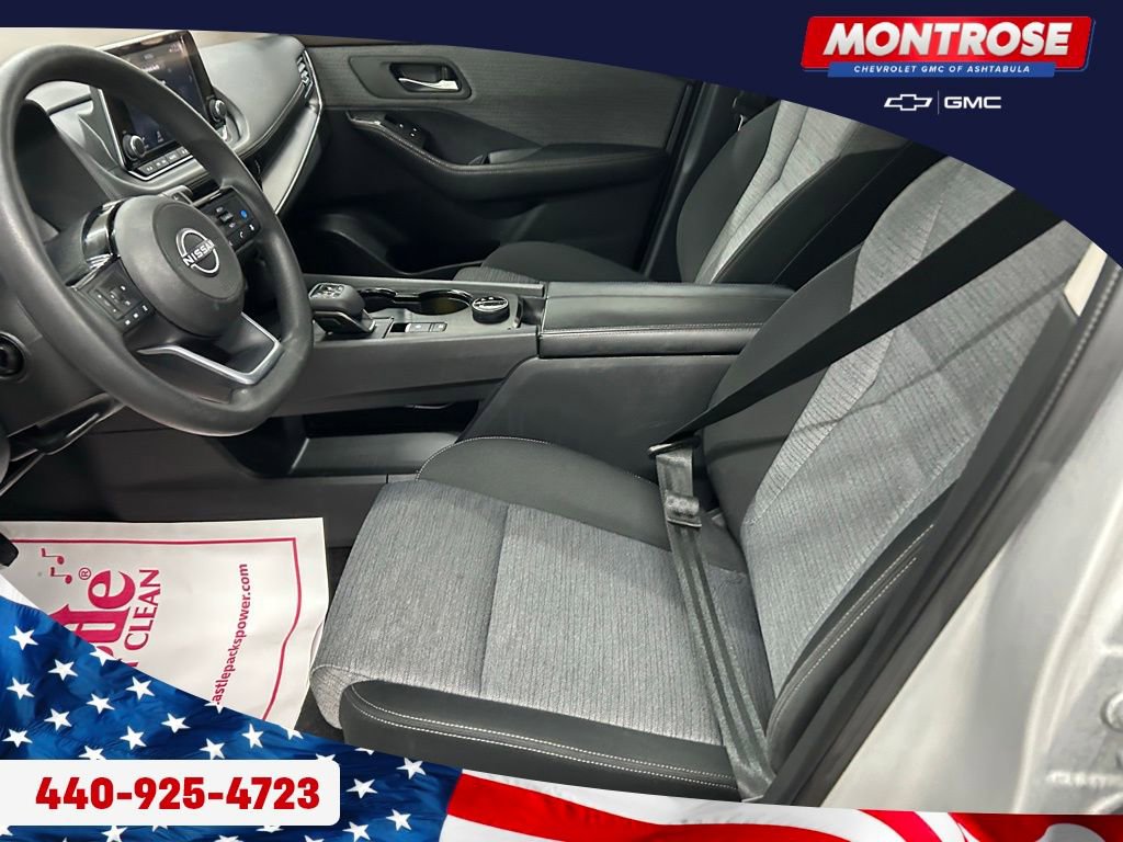 Used 2023 Nissan Rogue SV image 11