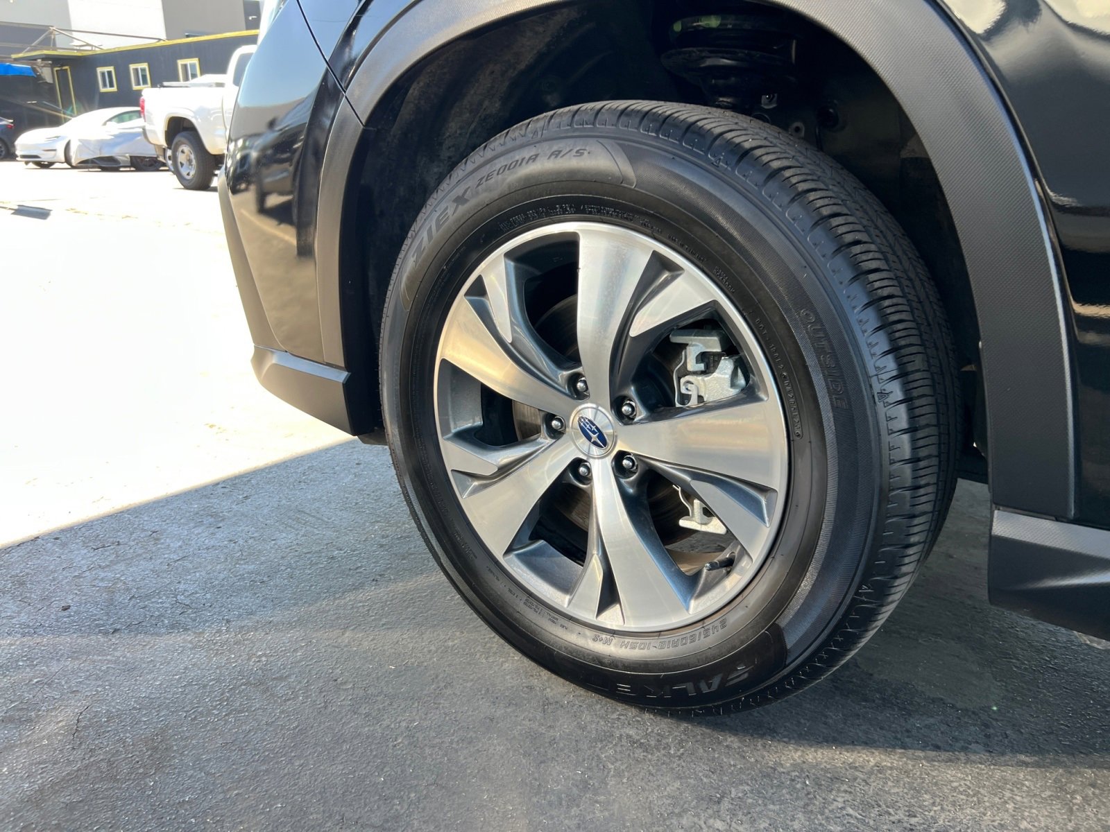 Used 2024 Subaru Ascent Premium w/ Convenience Package image 20