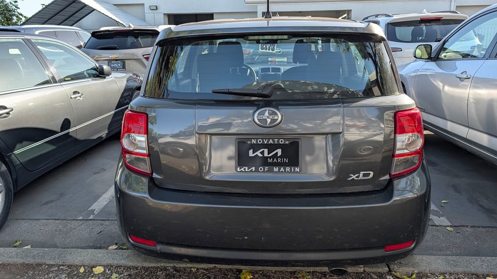 Used 2012 Scion xD FWD image 3