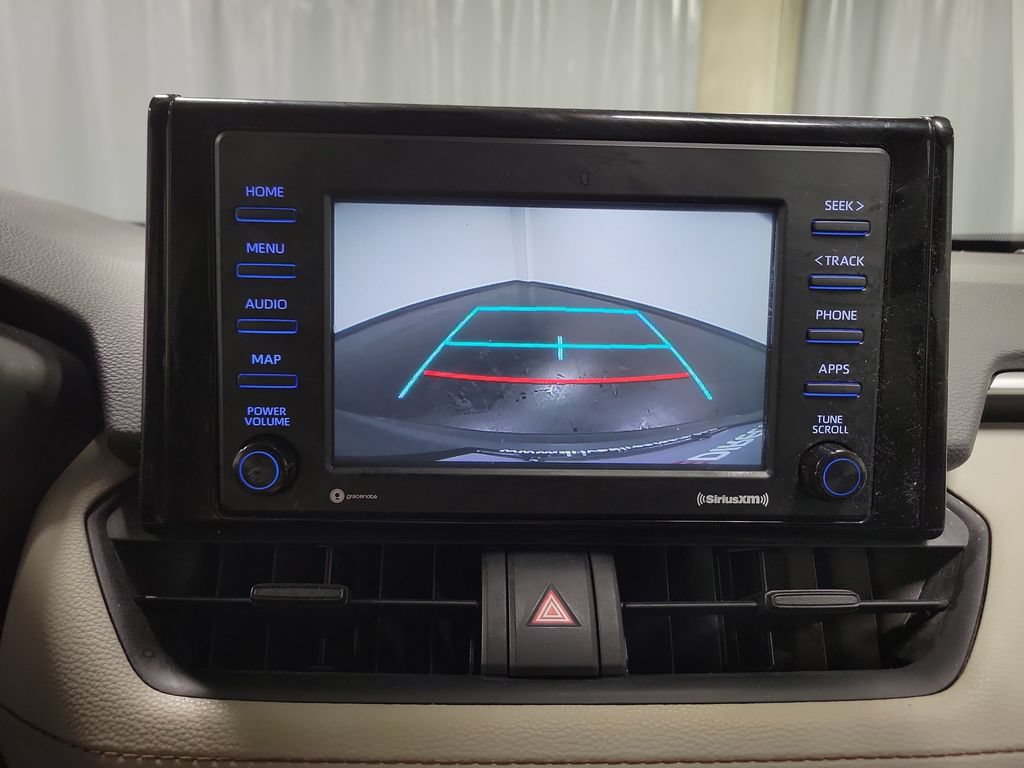 Used 2020 Toyota RAV4 XLE FWD image 21