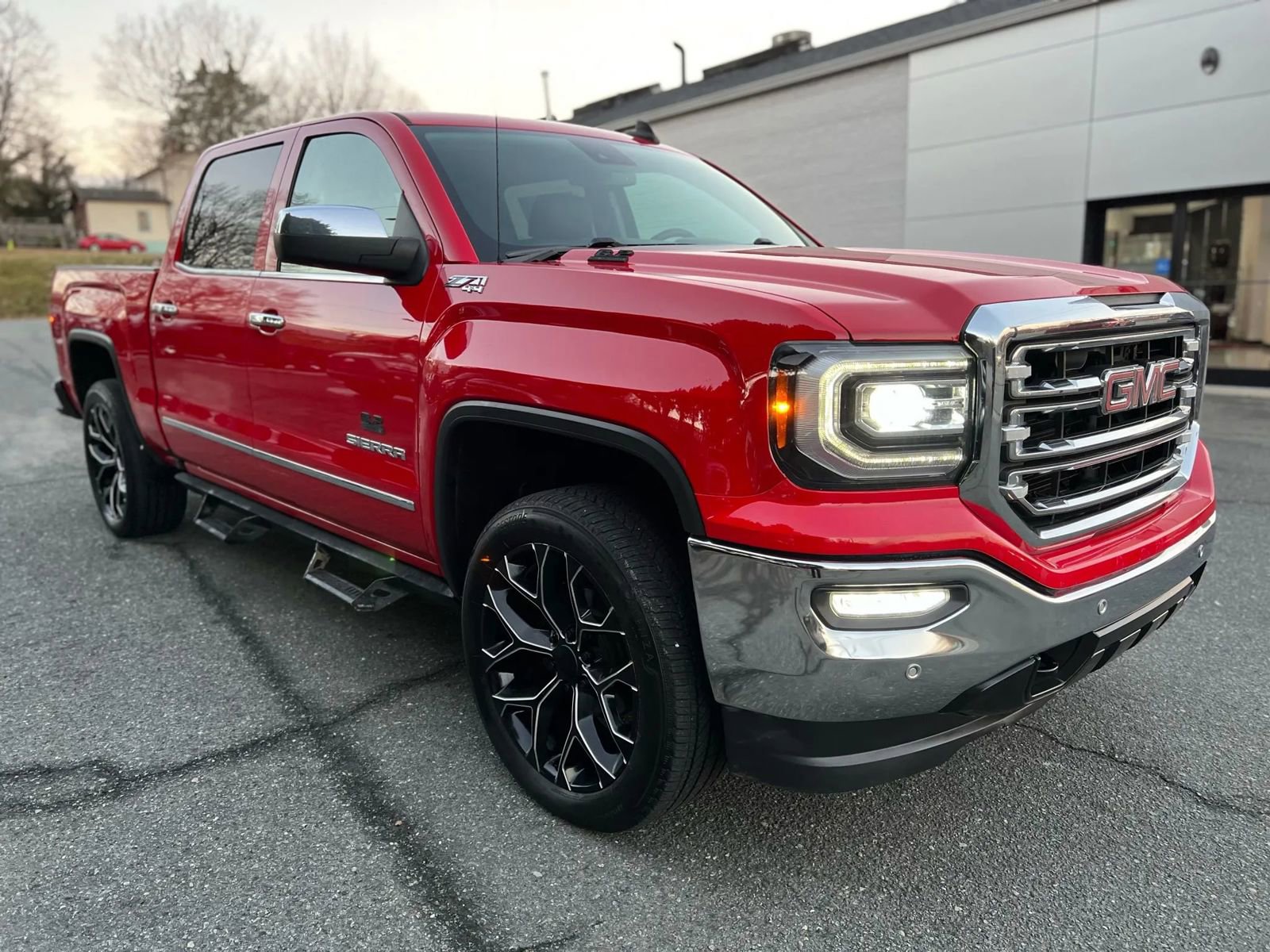 Used 2017 GMC Sierra 1500 SLT image 7
