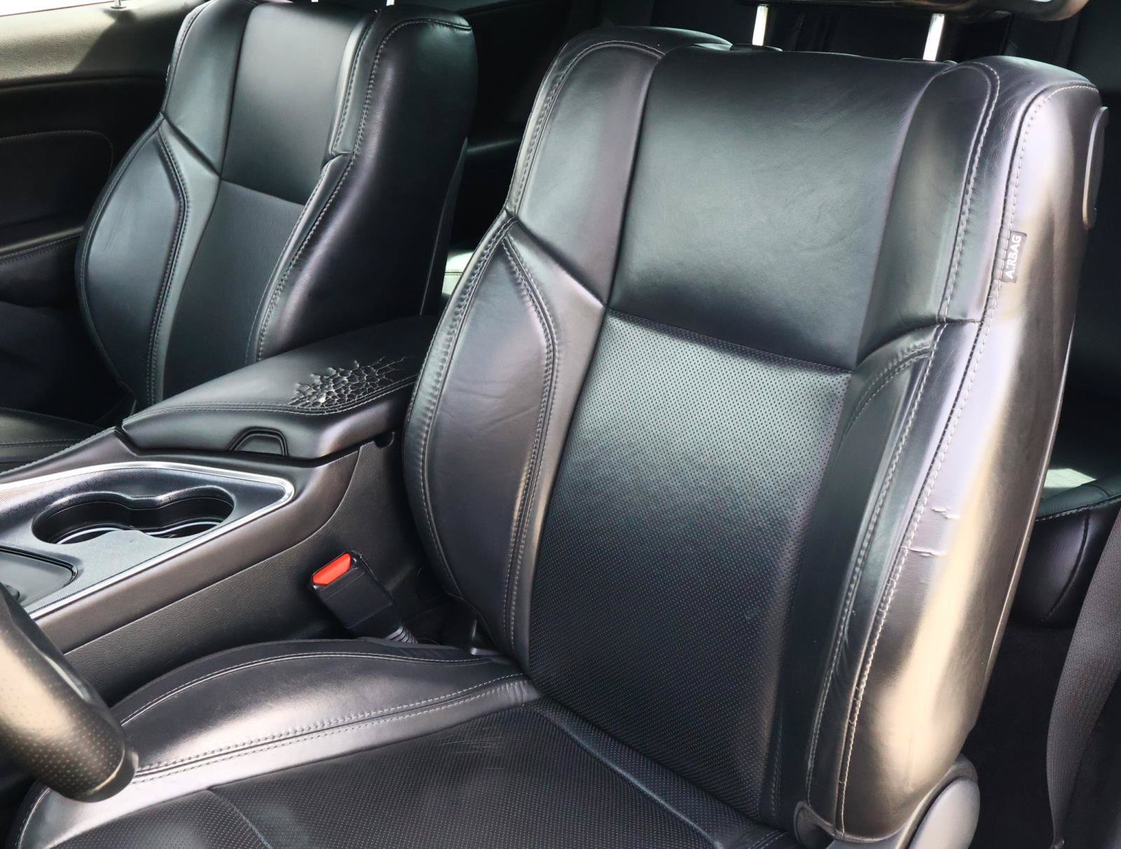 Used 2018 Dodge Challenger R/T Plus RWD image 11