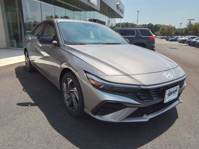 New 2025 Hyundai Elantra Sport