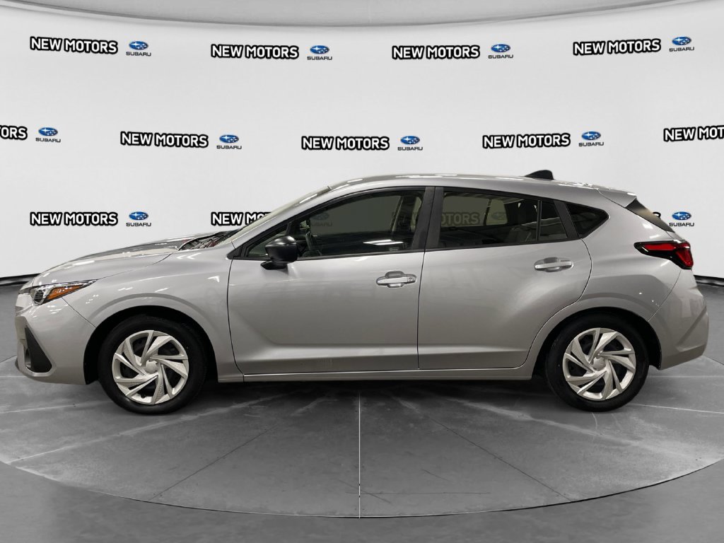 Used 2024 Subaru Impreza 2.0i AWD/4WD image 2