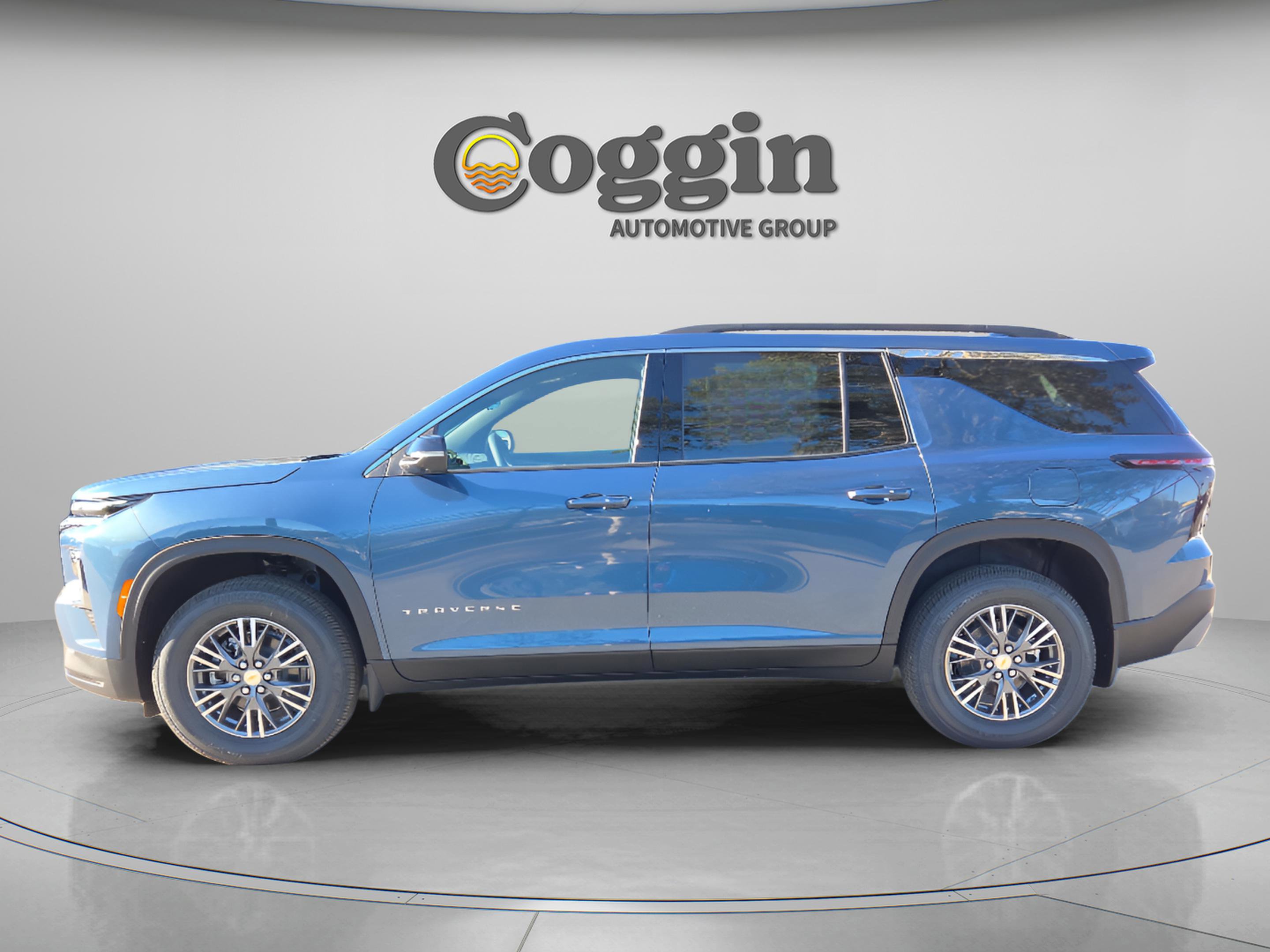 New 2026 Chevrolet Traverse LT w/ Driver Confidence Package image 3
