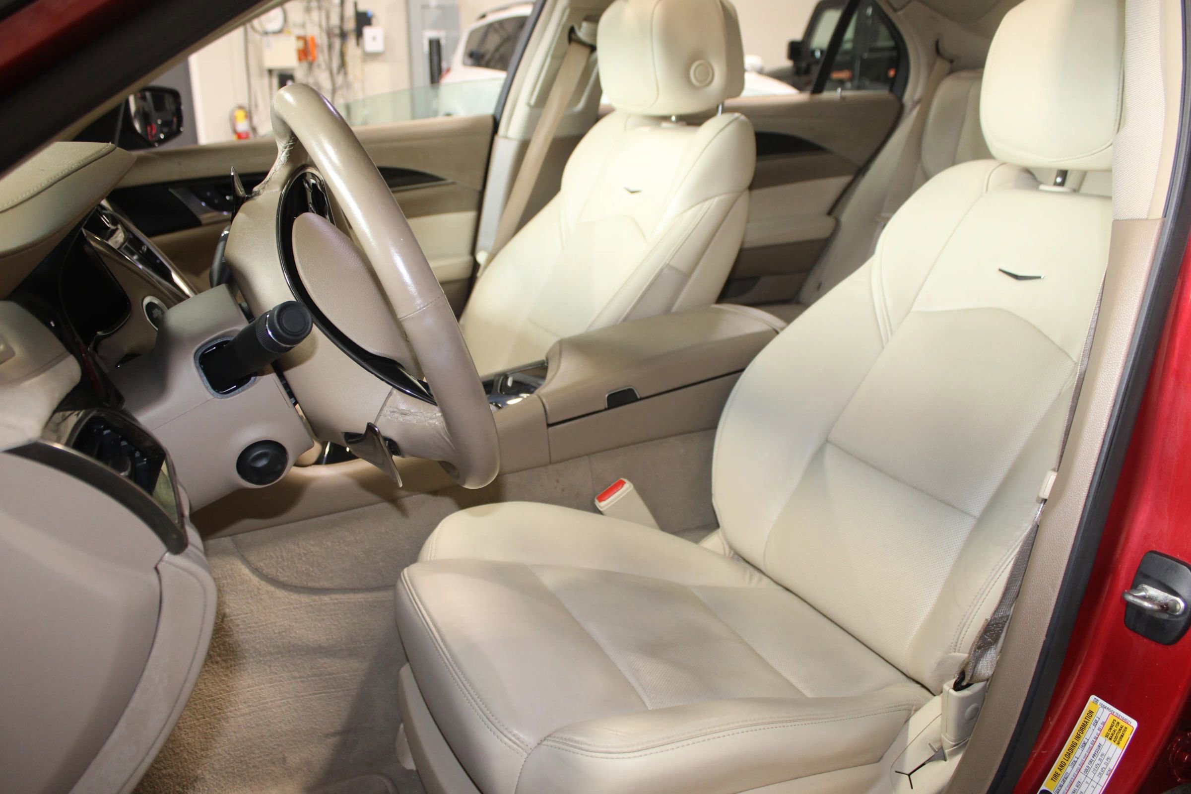 Used 2014 Cadillac CTS Luxury RWD image 22