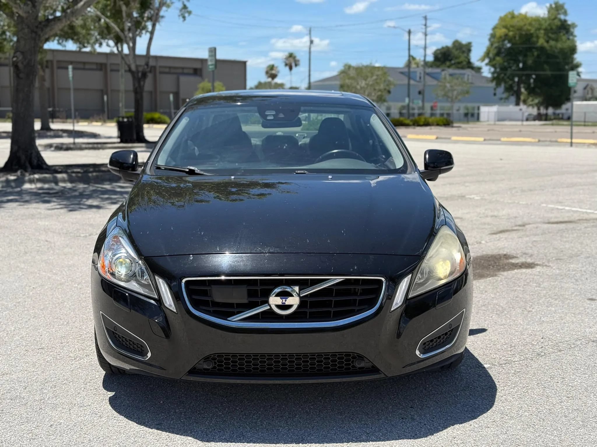 Used 2013 Volvo S60 T5 FWD image 2