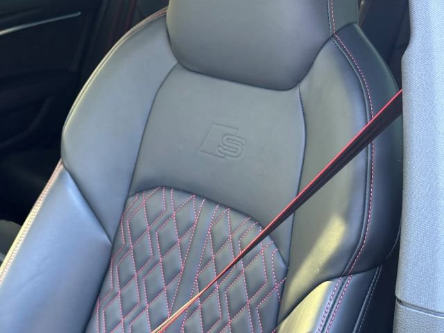 Used 2025 Audi S6 Premium Plus image 4