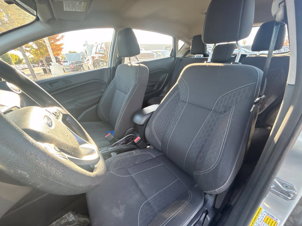 Used 2019 Ford Fiesta SE w/ Equipment Group 201A FWD image 12