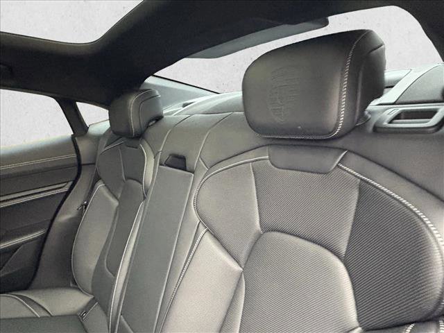 Used 2024 Porsche Taycan 4S image 18