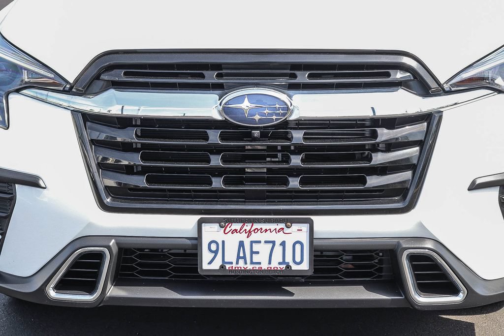 Used 2024 Subaru Ascent Touring AWD/4WD image 11