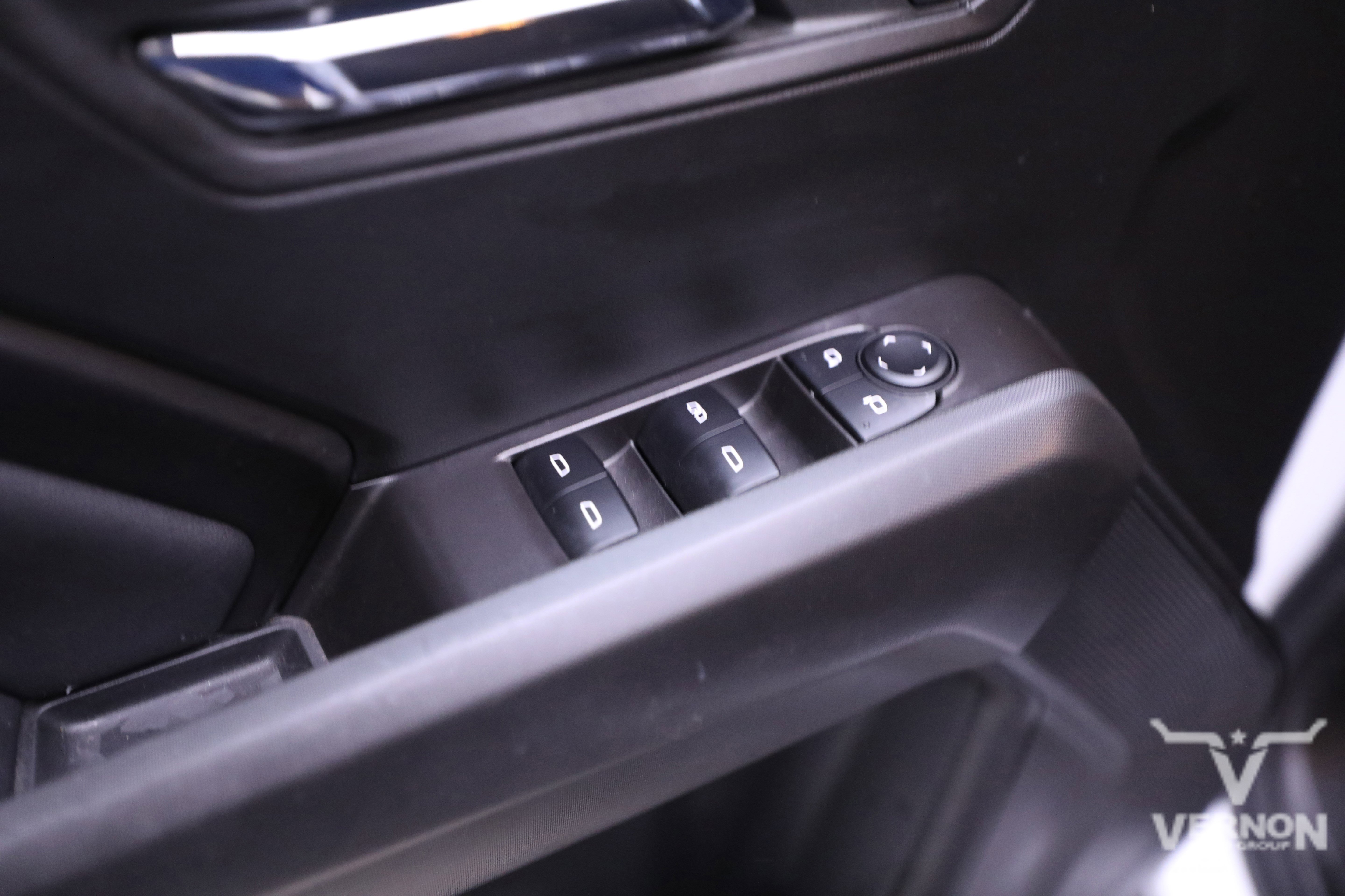 Used 2024 Chevrolet Colorado LT w/ LT Convenience Package image 17