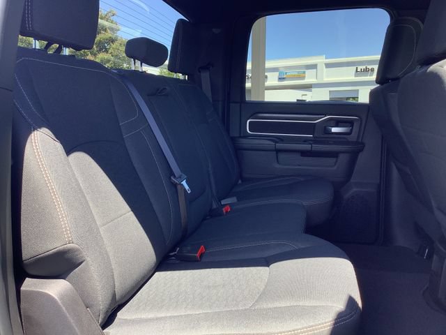 Used 2025 RAM 2500 Big Horn AWD/4WD image 33